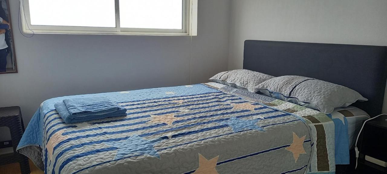Habitación Con Vista Al Mar En Casa De Familia